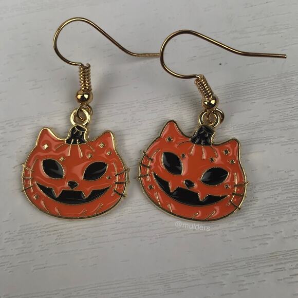 Gold Tone Kitty Cat Kitten Jack-O-Lantern Pumpkin Halloween Goth Hook Earrings - Picture 2 of 4